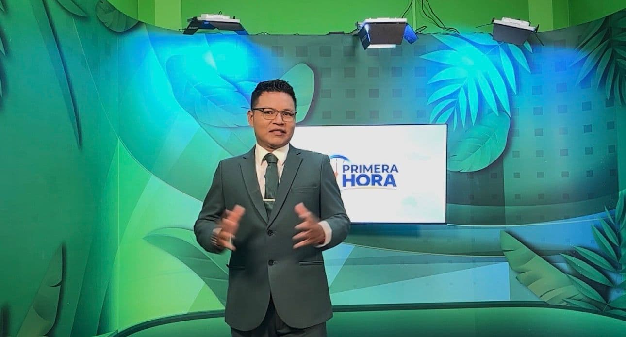 Conoce la historia de superación de Bernabé Mahua, comunicador shipibo-konibo que conduce los noticieros de TVPerú Oriente
