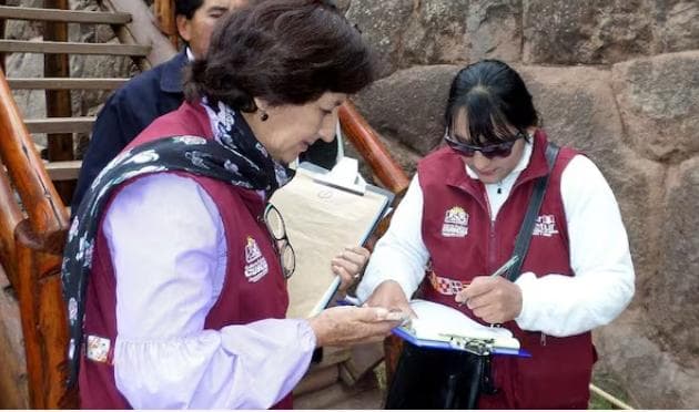 Mincetur propone sancionar penalmente la prestación informal de servicios turísticos tras intervenciones en Cusco